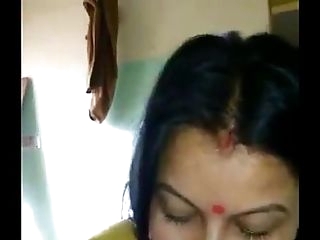desi indian bhabhi deep throat and anal invasion insertion into pussy - IndianHiddenCams.com
